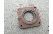 Крышка сальника СМД7-2102 корпуса муфты сцепления двигателя СМД14,СМД18