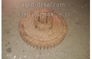 Шестерня 151.37.350-2 старого образца раздаточной коробки Т151