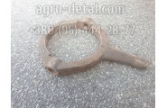 Хомут 54-2406021-10 корпуса подшипника трактора Т70