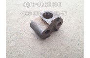 Стойка оси коромысел 04-0686-01 механизма газораспределения двигателя А 41,А 01